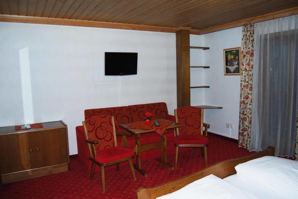 Hotel Rosner Альтенмаркт  Экстерьер фото