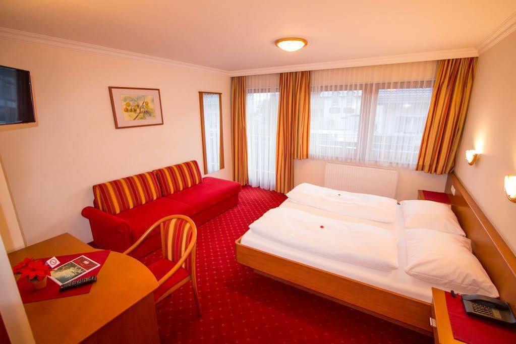 Hotel Rosner Альтенмаркт  Экстерьер фото